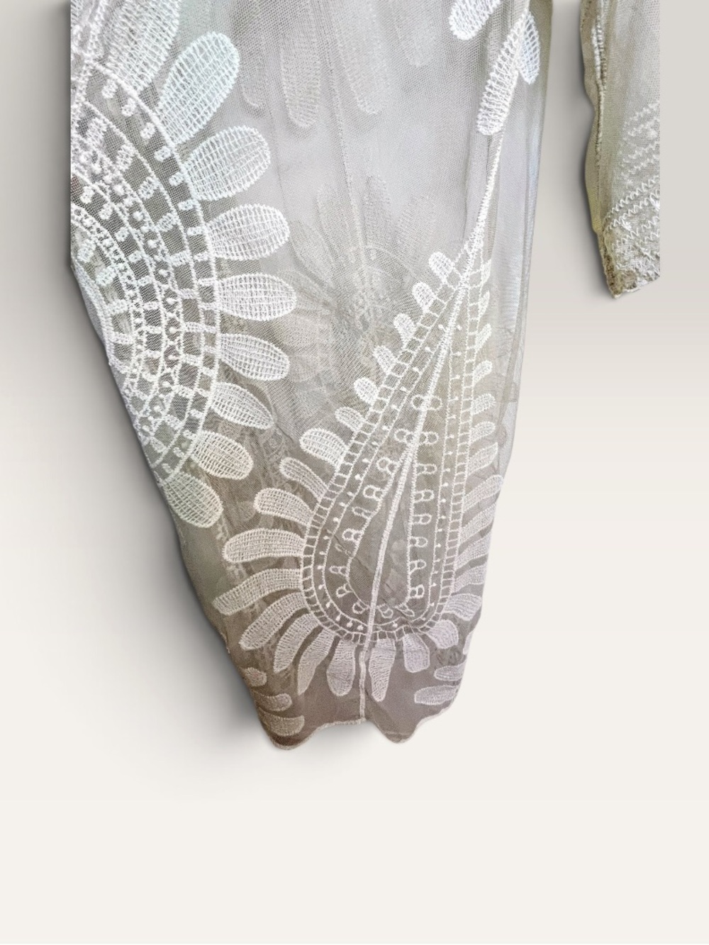Rebellion Lace Embroidered Sheer Kimono Cover-Up in Cream L - Picture 3 of 7